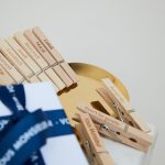 Coffret de 7 pinces gravées à linges A PERFECT WEEK