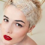 Barrette strass SLUT