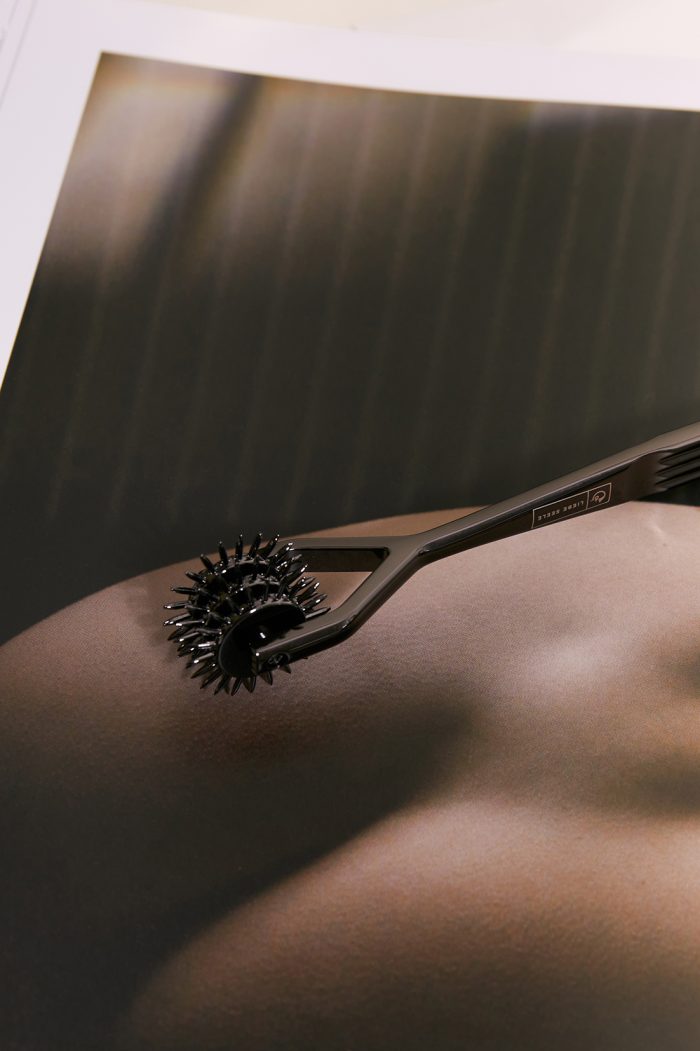 Roulette de Wartenberg à 3 rangées x Liebe – Image 1