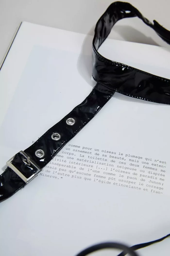 Soutien-Gorge ouvert Wetlook en vinyle SAINTE-VICTOIRE – Image 3