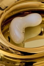 Massage tool NOVO DUCK 🦢 x L'INDÉCENT 🇫🇷 – Image 4