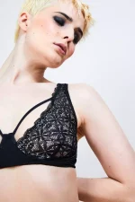 Soutien-Gorge TOUJOURS SUR LA LIGNE BLANCHE