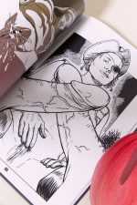 VOYEUR Erotic ArtBook – Image 4