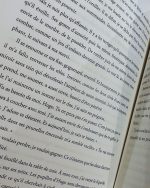 Découvrez Femme Sinueuse d’Alex de Landes, un roman sensuel et introspectif explorant désir féminin, maternité et émancipation par le corps et les sens.